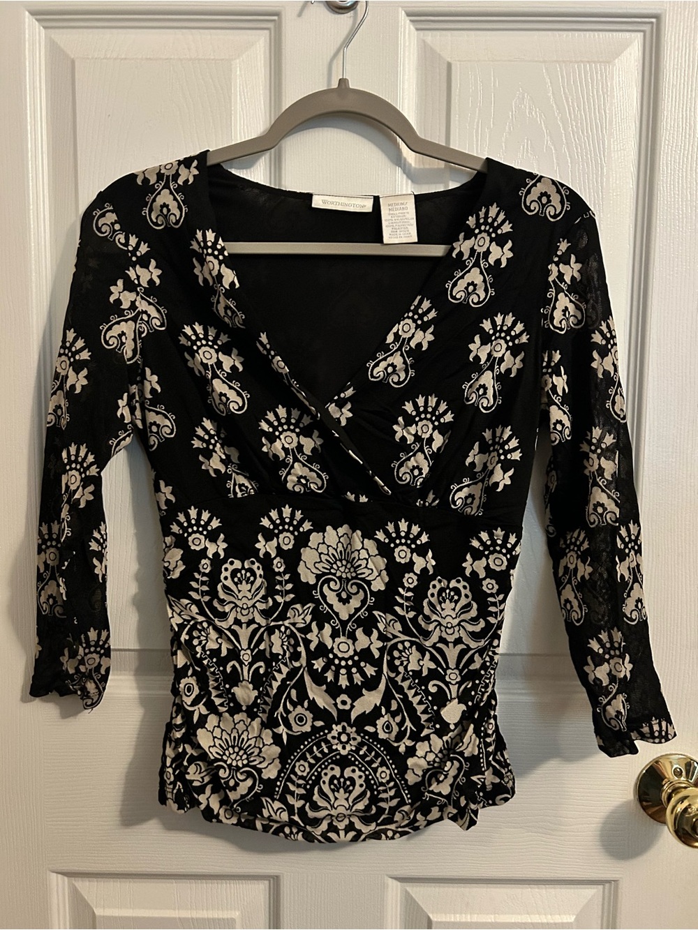 Worthington Black & Cream Floral Surplice Long-Sleeve Top